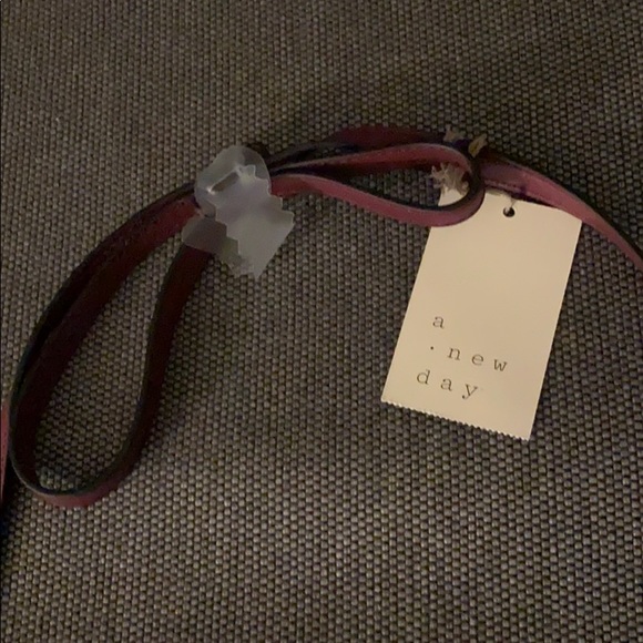 NWT • A New Day “Detachable Crossbody Strap” purse - Picture 4 of 13